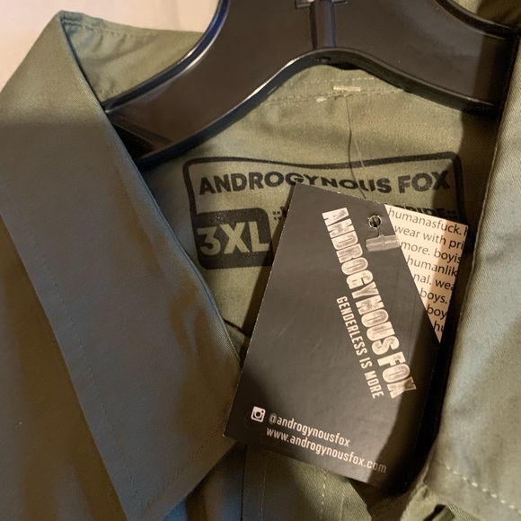 Androgynous Fox button up shirt. - Picture 2 of 2
